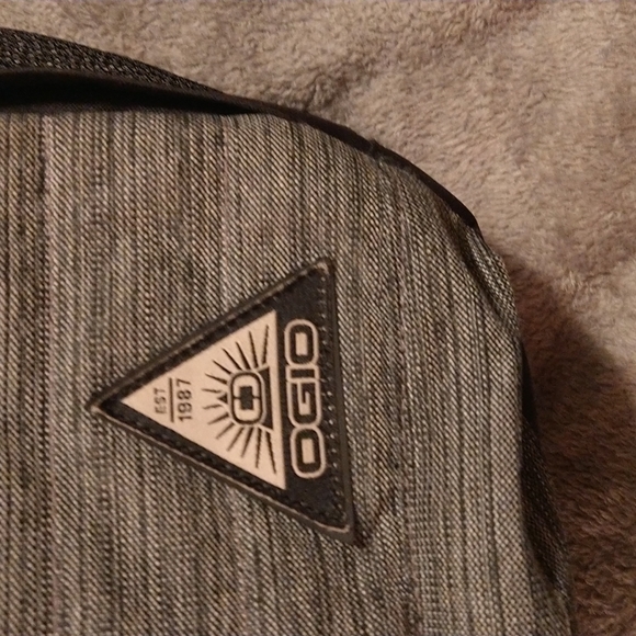 Ogio Backpack - Picture 2 of 7